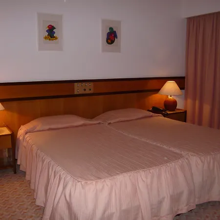 D. Afonso & Ξενοδοχείο Monte Real