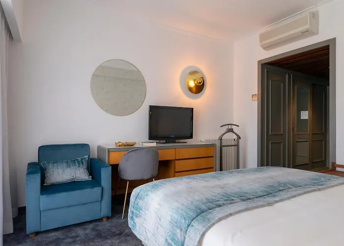 D. Afonso & Monte Real